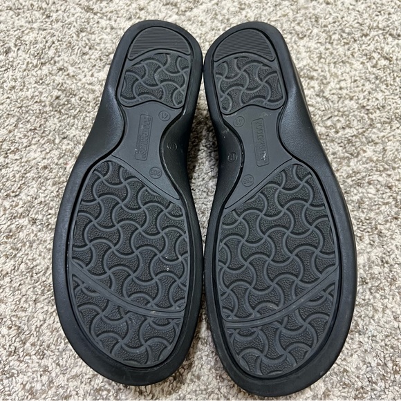 Footprints by Birkenstock Brown Leather Slip On Shoe Size 41 (US 10-10.5) - Picture 6 of 11